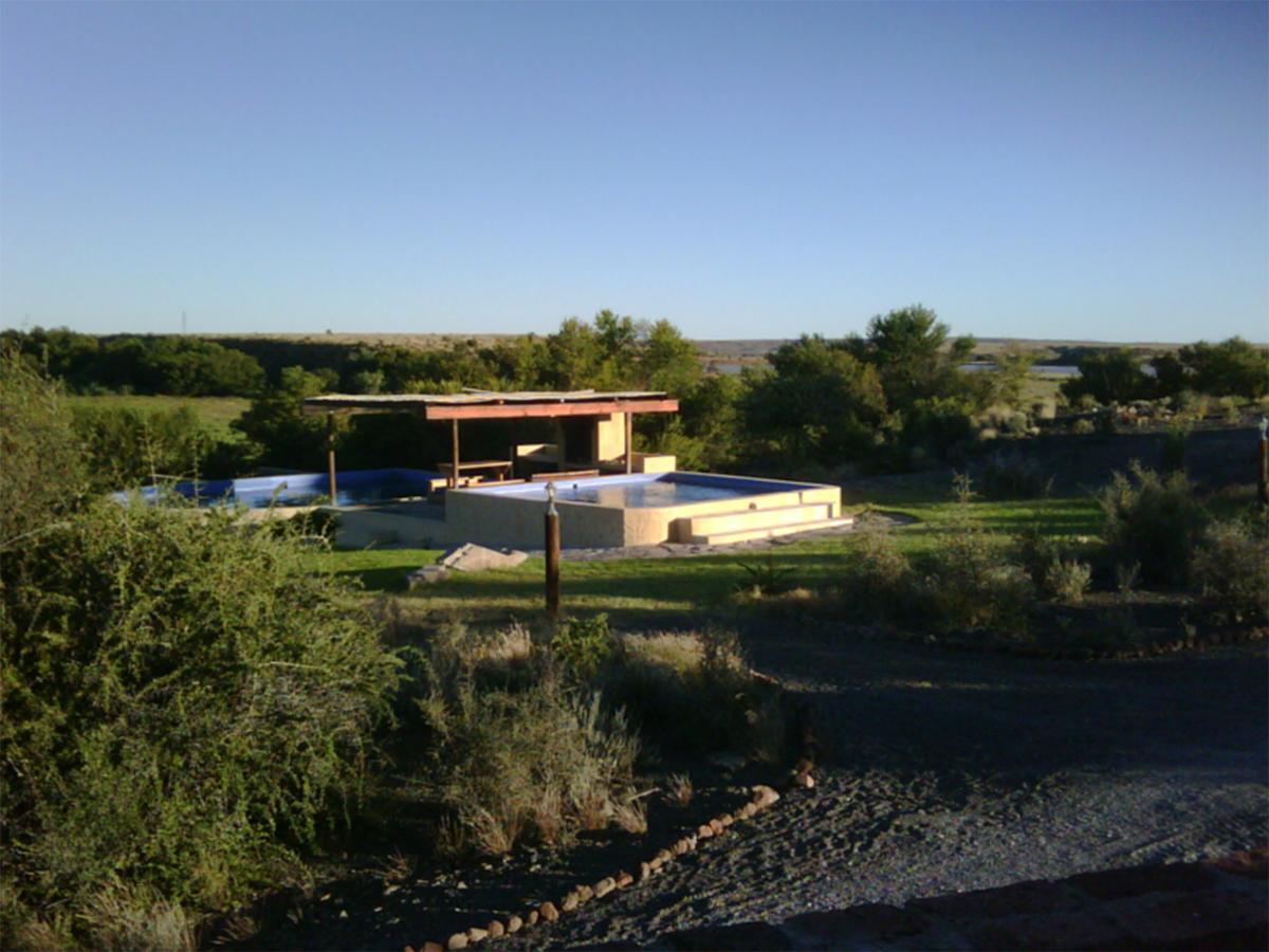 Teri-Lemveli Lodge Beaufort West Exteriör bild